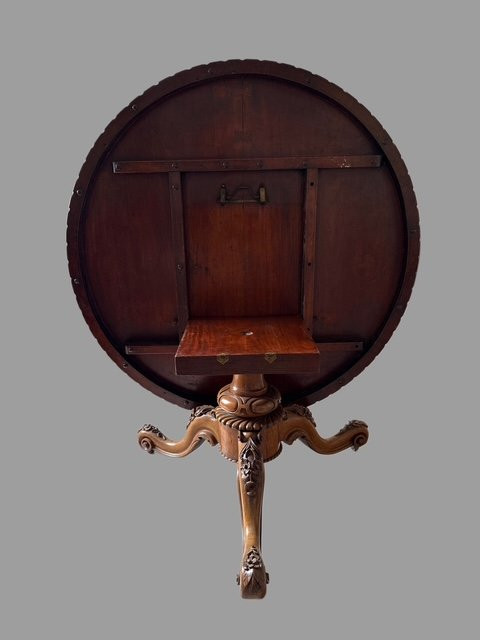 Inlaid Center Table.-photo-1