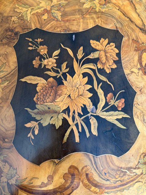 Inlaid Center Table.-photo-5