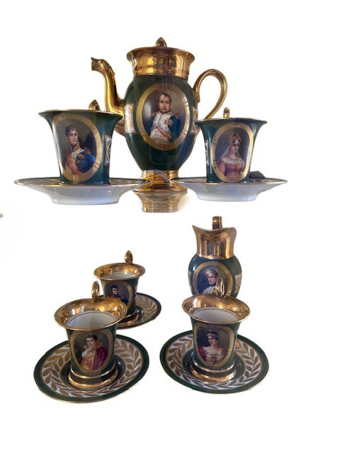 Service à café en porcelaine de Sèvres