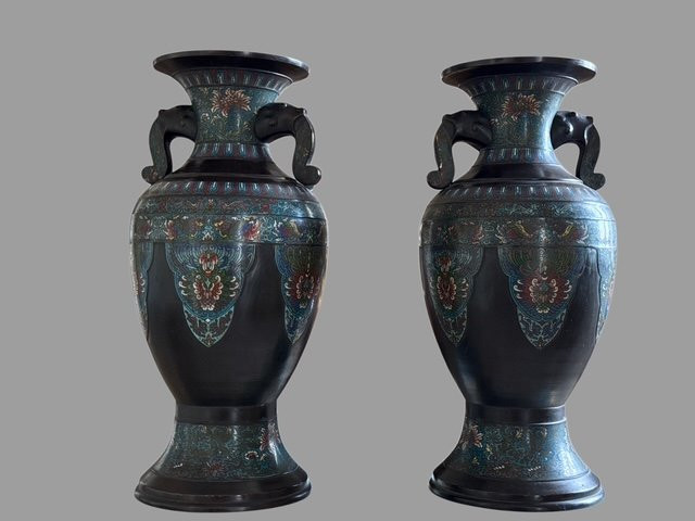 Paire de vases émaillés-photo-4