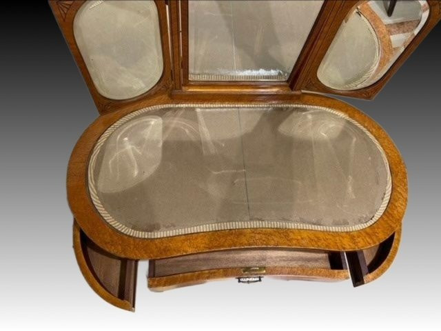 Light Wood Dressing Table-photo-6