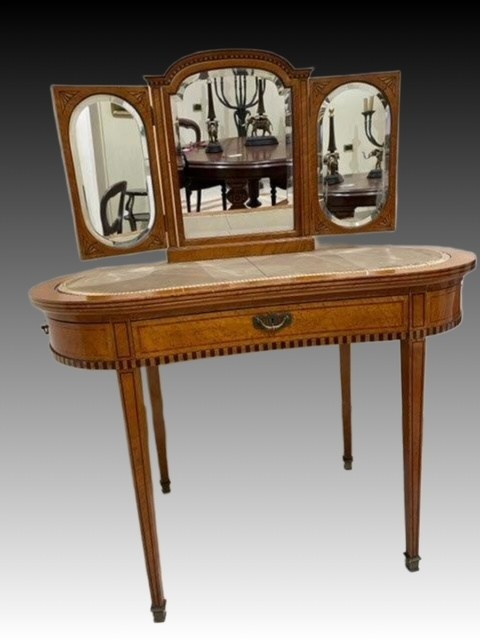 Light Wood Dressing Table