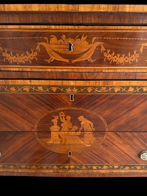 Italian Chest -photo-5