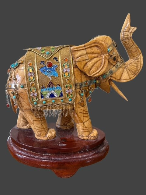 Pair Of Sculptures -photo-2