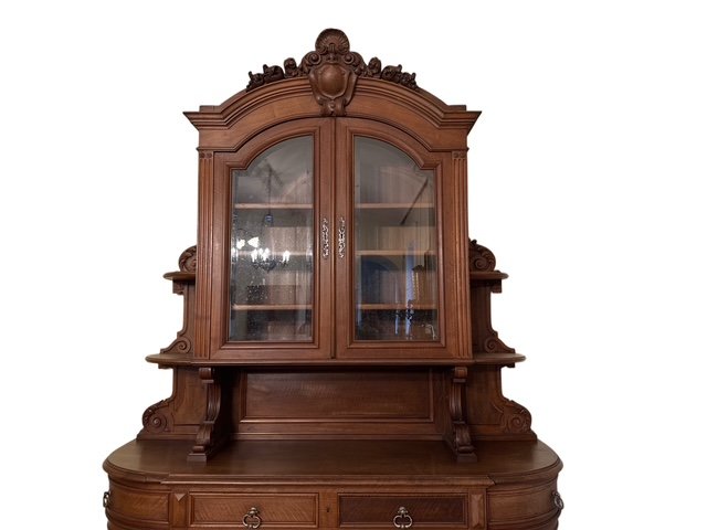 Bookcase -photo-1