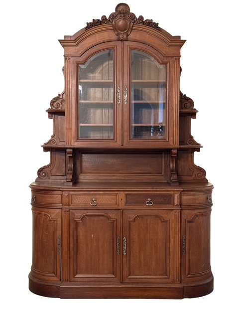 Bookcase 