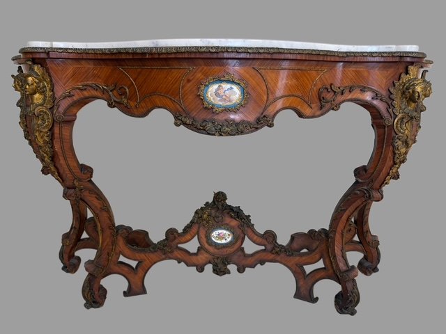 Console -photo-8