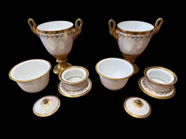 Pair Of Vases -photo-4