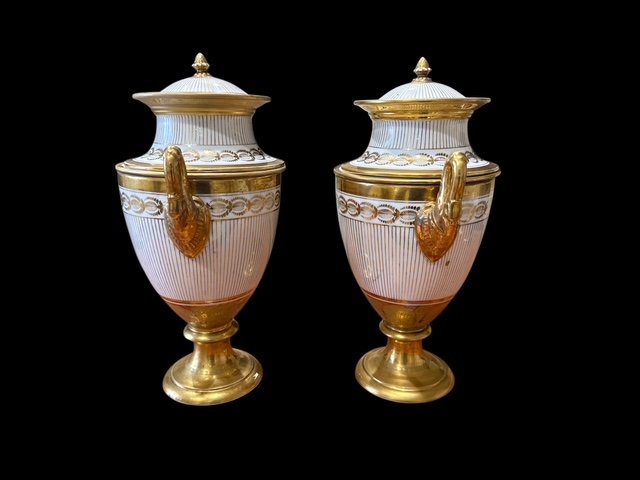 Pair Of Vases -photo-7