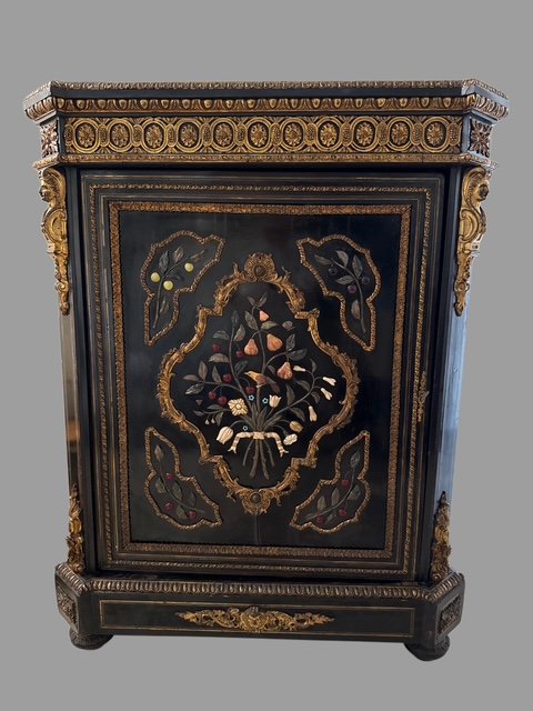 Sideboard With Semi-precious Stones -photo-6