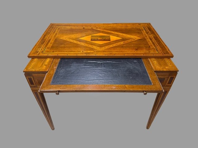 Lxvi Desk -photo-1