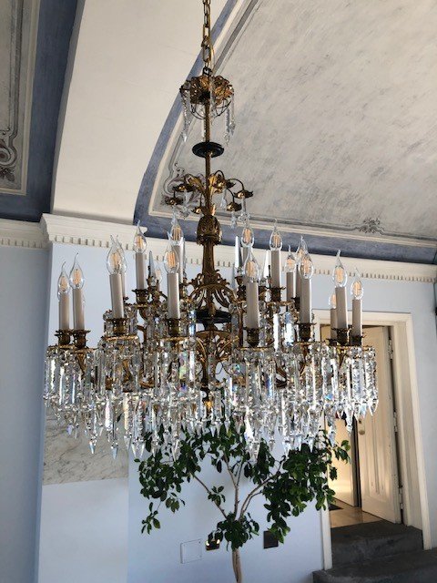 Bronze And Crystal Chandelier-photo-2