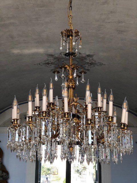 Bronze And Crystal Chandelier-photo-6