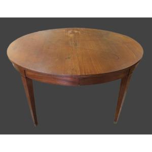 Extendable Oval Dining Table