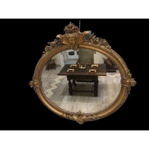 A Gilt Ovale Mirror