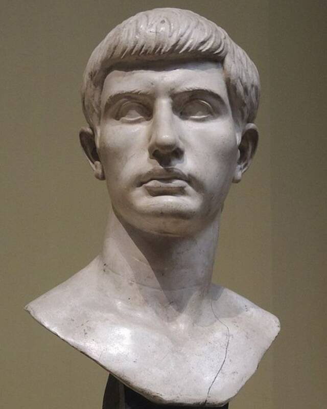 Buste de Jeune Romain - Plâtre patiné façon porphyre-photo-5