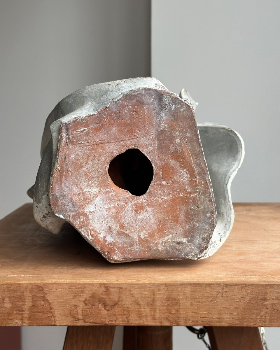 Urn Draped With A Shroud - Terracotta-photo-2