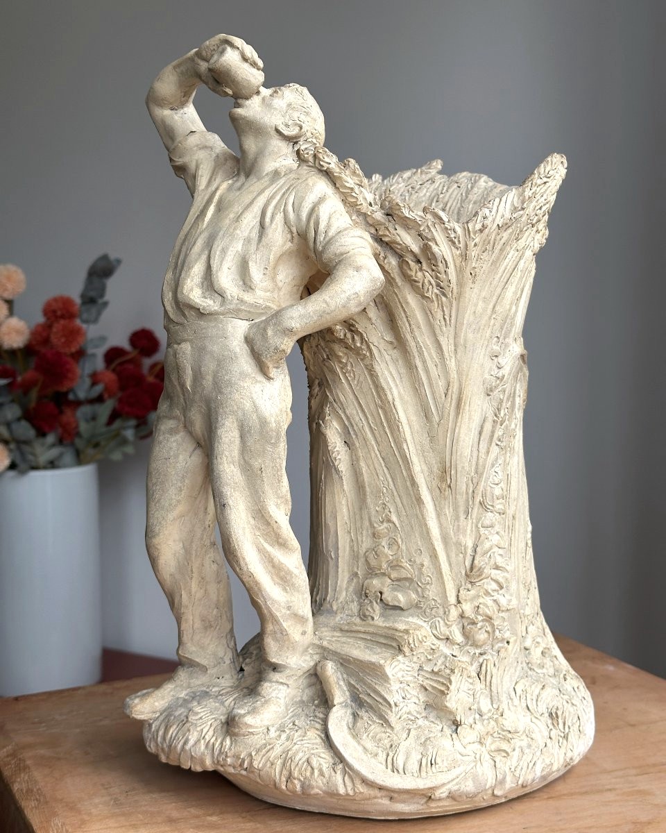 Paul Richer - Peasant Drinking, Leaning Against Sheaves Of Wheat - Original Terracotta-photo-2
