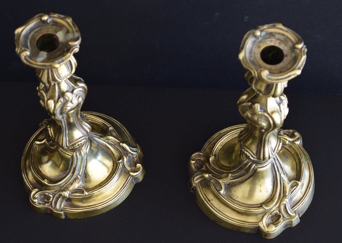 Pair Of Louis XV Style Candlesticks In Bronze-photo-4