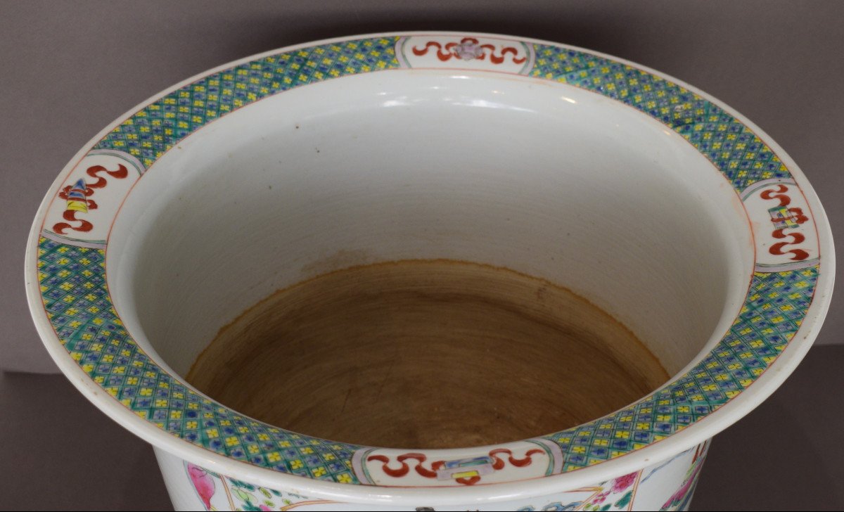 Large Chinese Porcelain Cache Pot-photo-6
