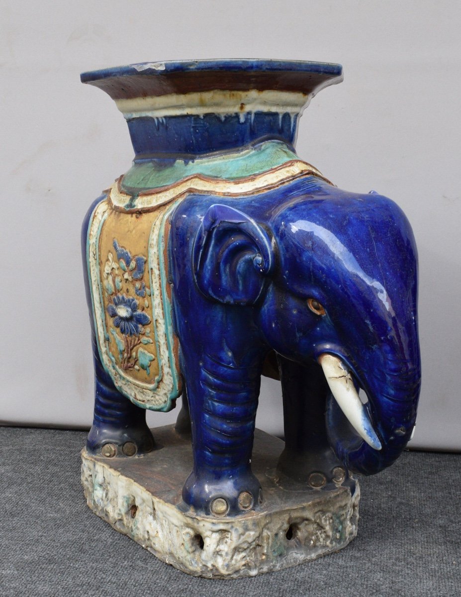 Paire d'éléphants En Céramique Polychrome De Bien Hoa Dit "cay Mai"-photo-2