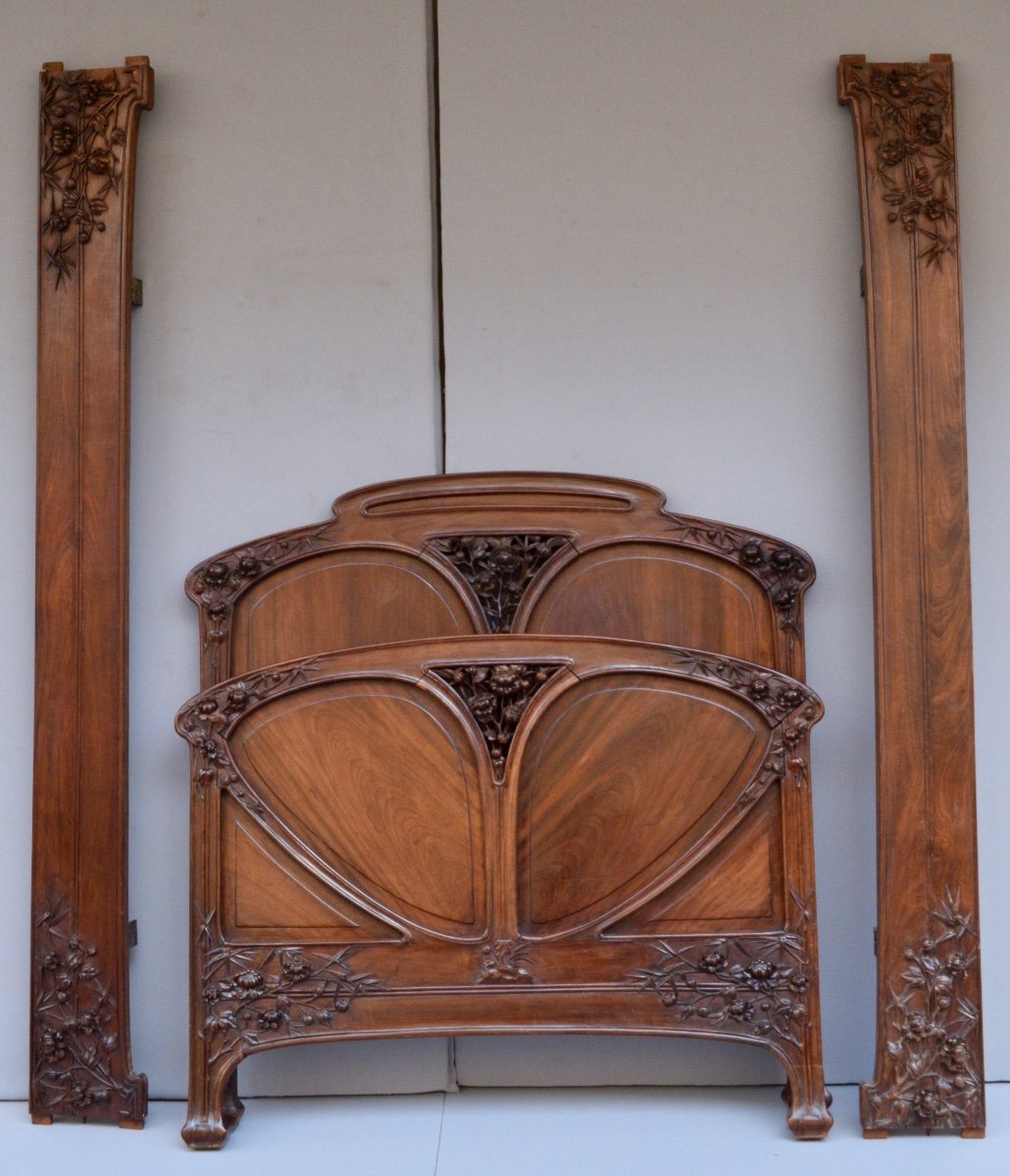 Art Nouveau Bed Attributed To Louis Majorelle In Cuban Mahogany