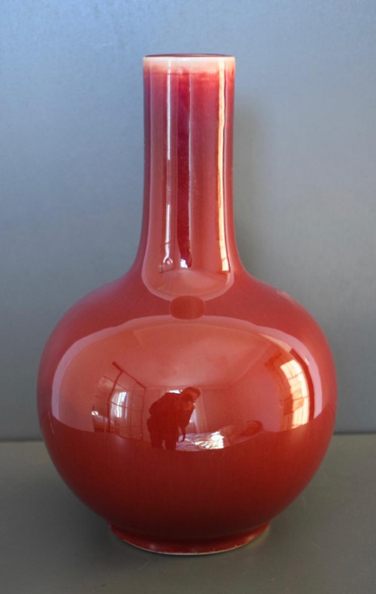 China Beef Blood Vase