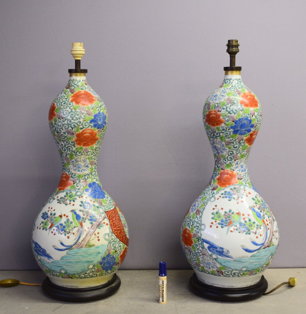 Pair Of Large Double Gourd Vases In Kutani Porcelain-photo-2