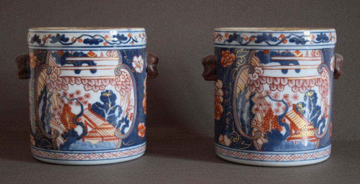 Paire De Rafraichissoirs En Porcelaine Imari XVIII Eme