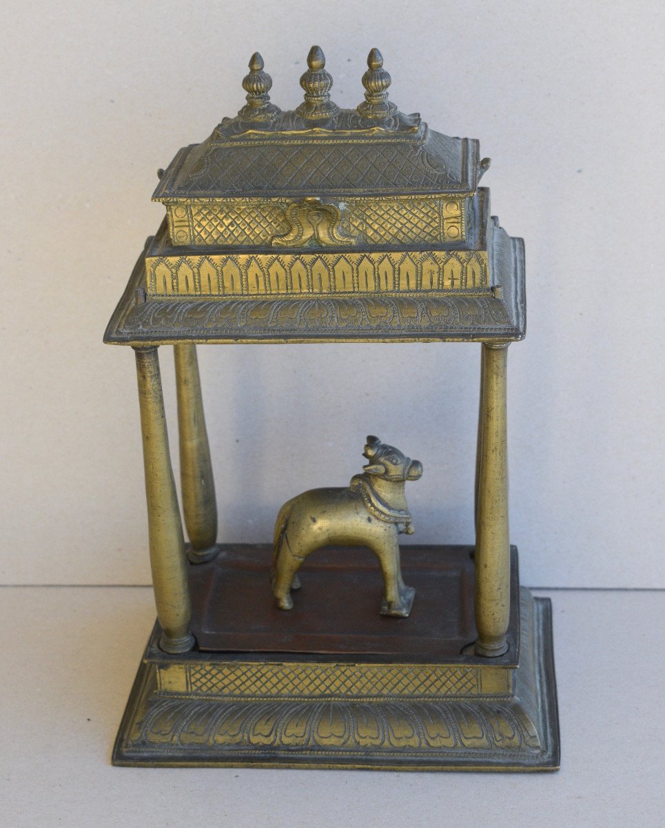 Inde Temple De Presentation En Bronze