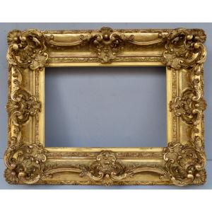 Louis XV Style Frame In Wood And Golden Stucco