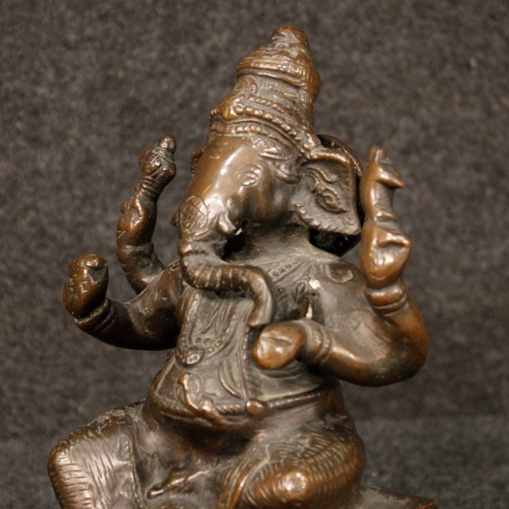 Sculpture Indienne En Bronze Représentant Divinité-photo-3