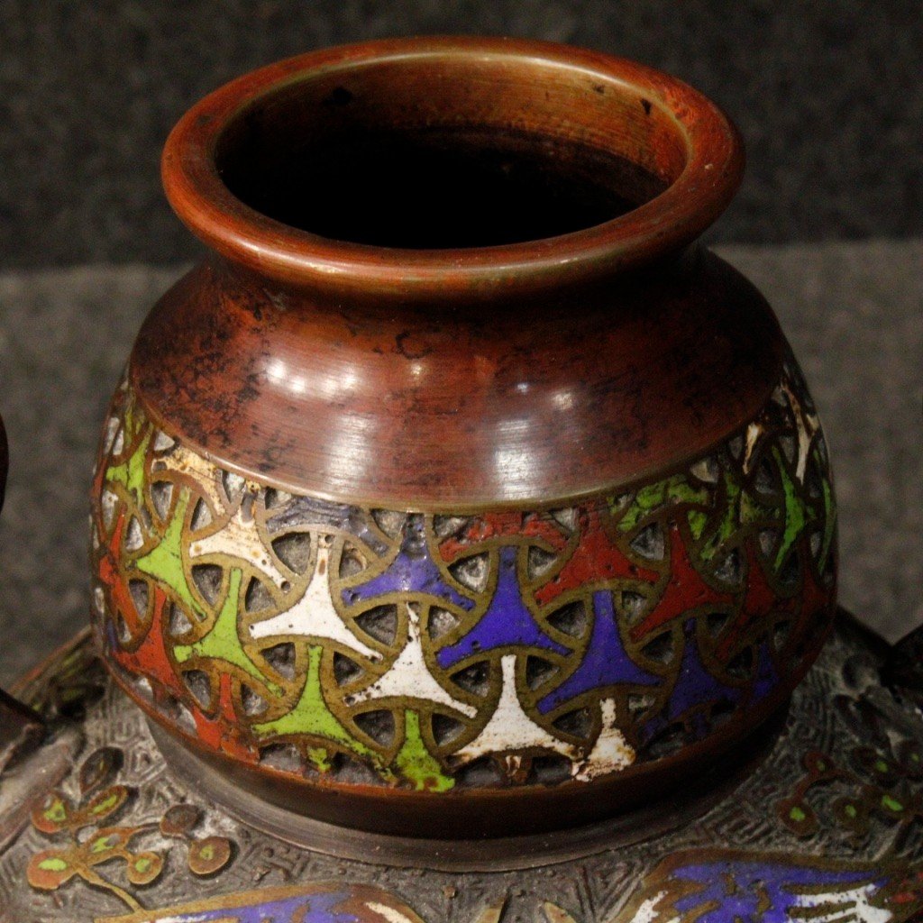 Pair Of Oriental Metal Vases From 20th Century-photo-3
