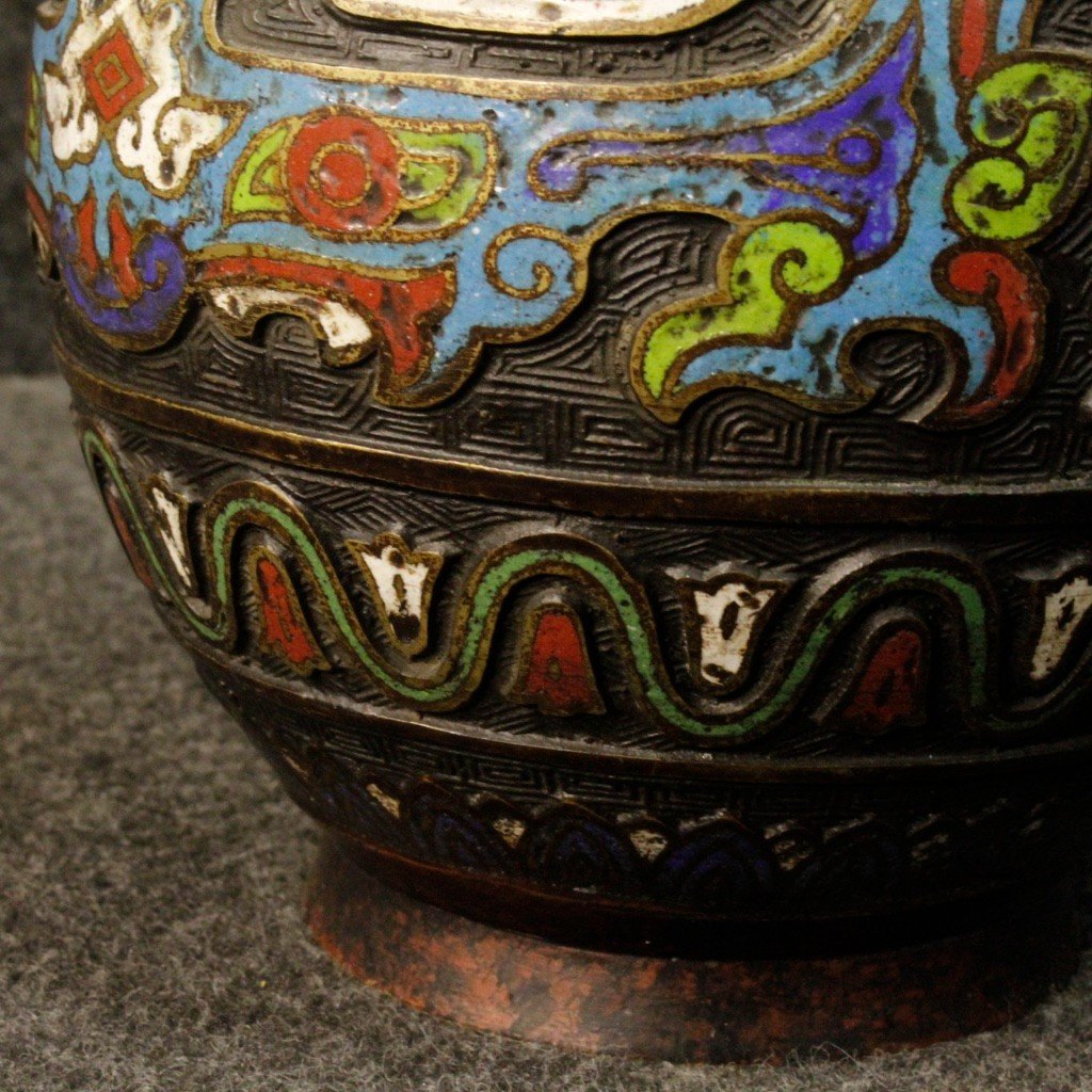 Pair Of Oriental Metal Vases From 20th Century-photo-5