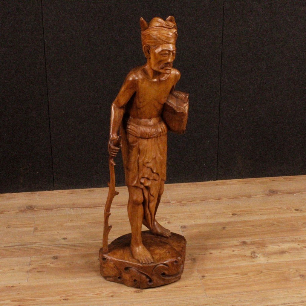 Indian Character Sculpture In Exotic Wood From 20th Century