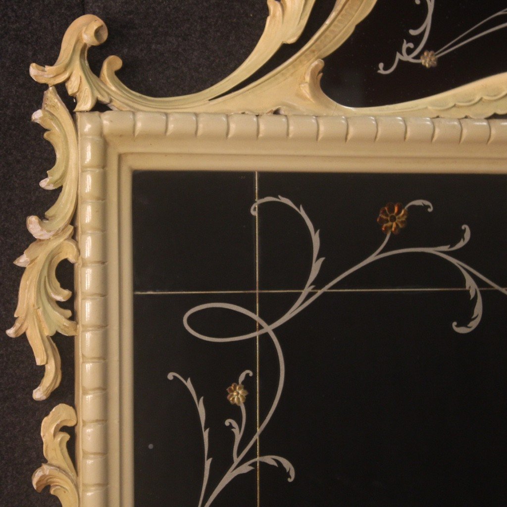 Italian Lacquered Mirror With Floral Decorations From 20th Century-photo-5