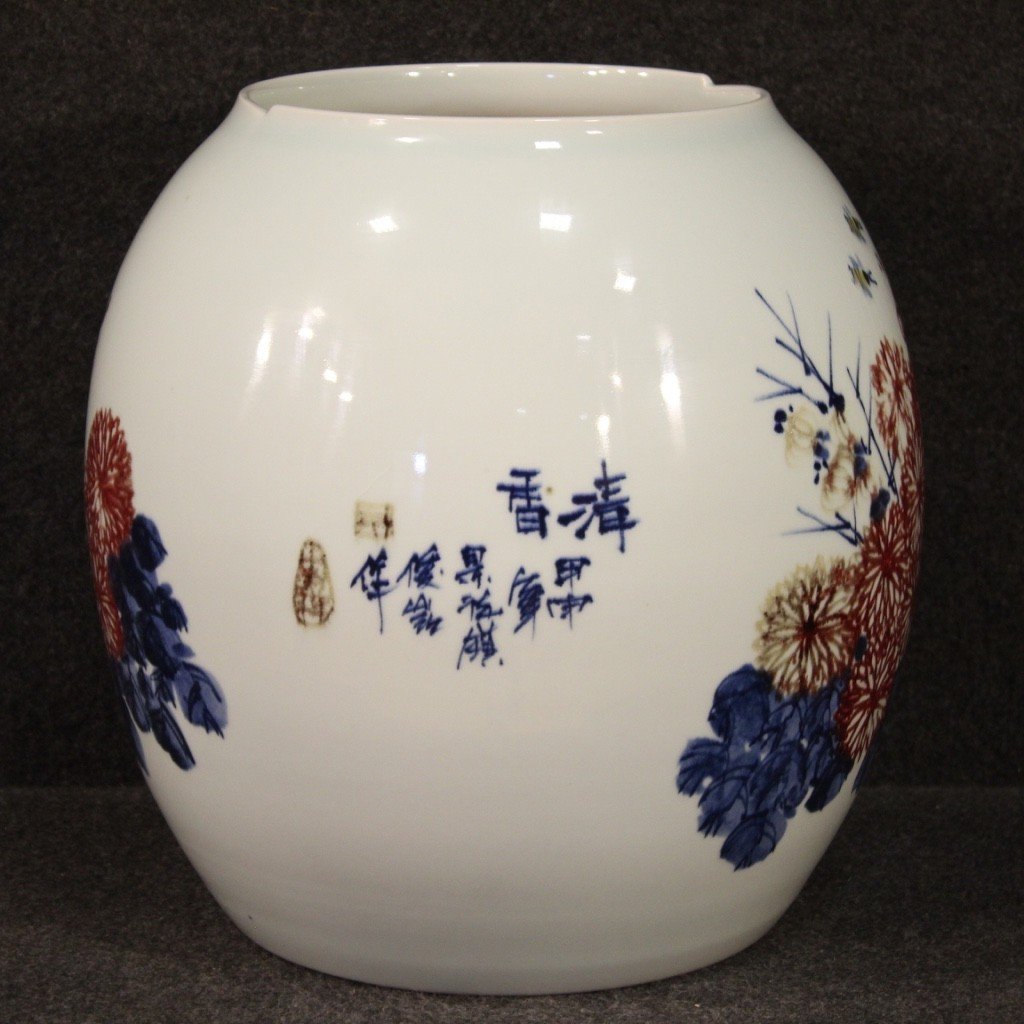 Chinese Painted Ceramic Vase-photo-3