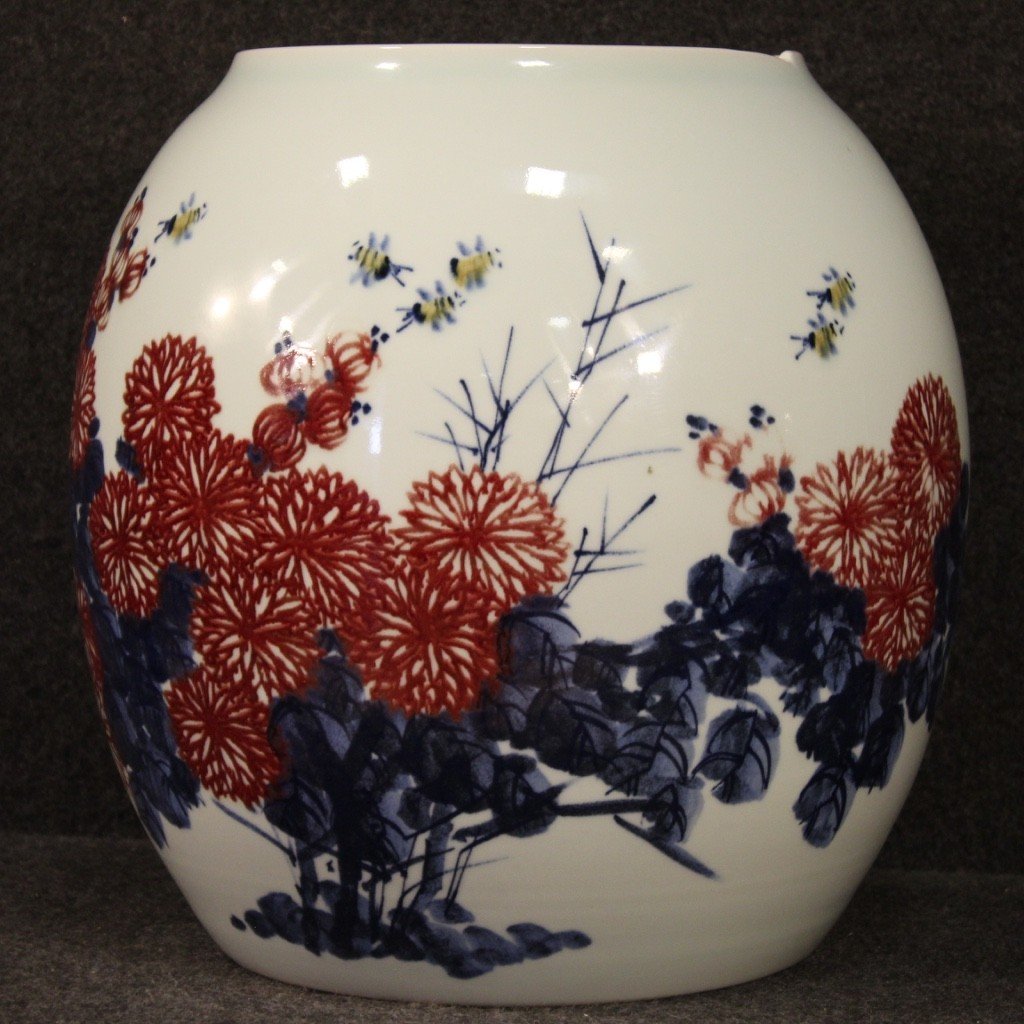 Chinese Painted Ceramic Vase-photo-1
