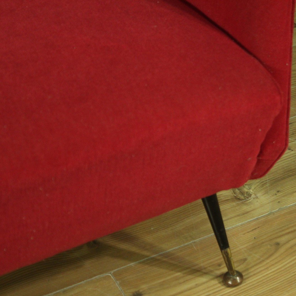 Italian Sofa In Red Velvet From The 60s-photo-4