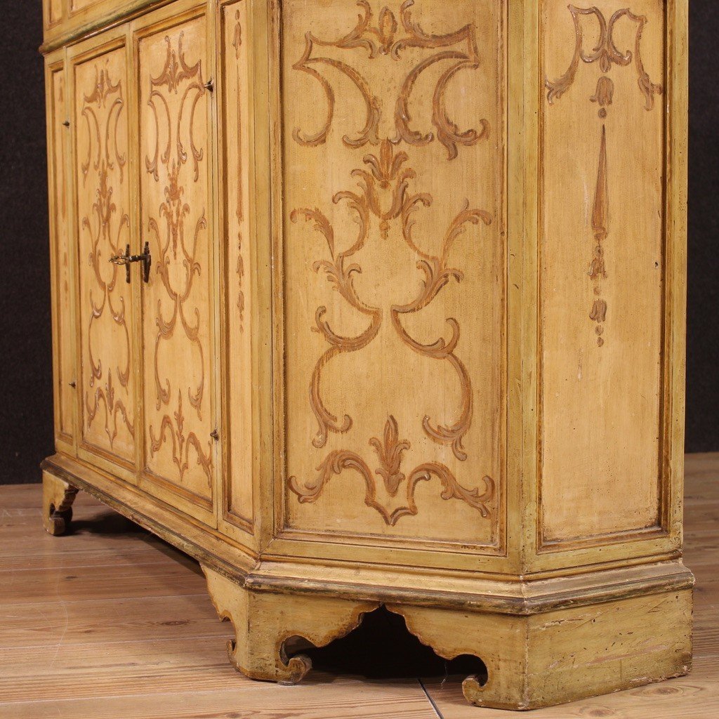 Venetian Lacquered Sideboard From The Mid-20th Century-photo-4