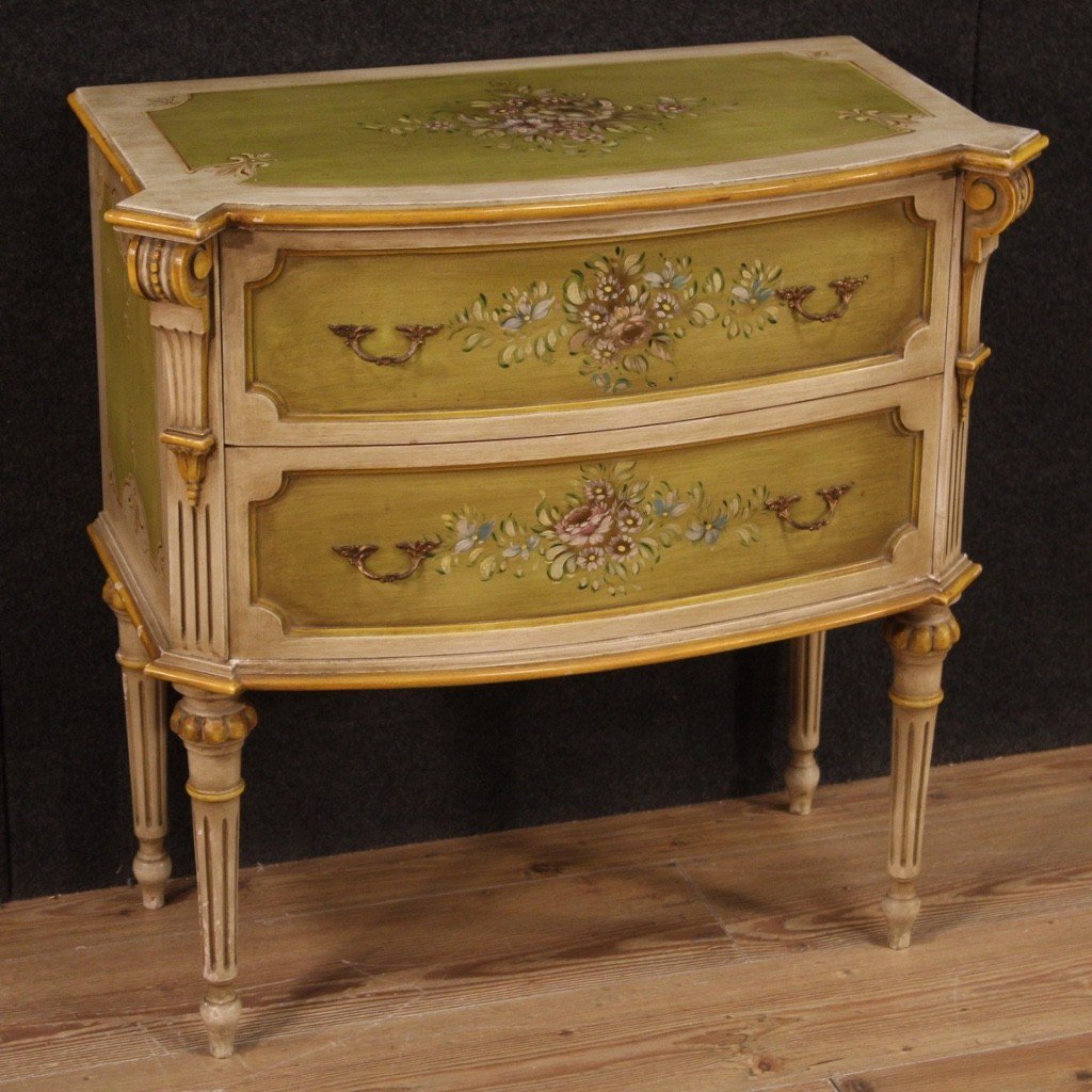 Commode Toscane Laquée Et Peinte Du 20ème Siècle