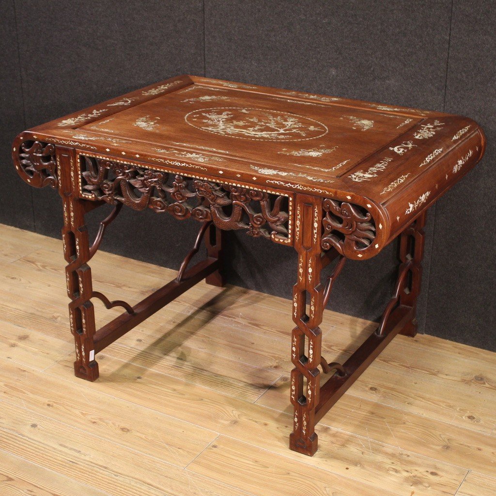 Oriental Table With Floral Inlay From The 20th Century-photo-4