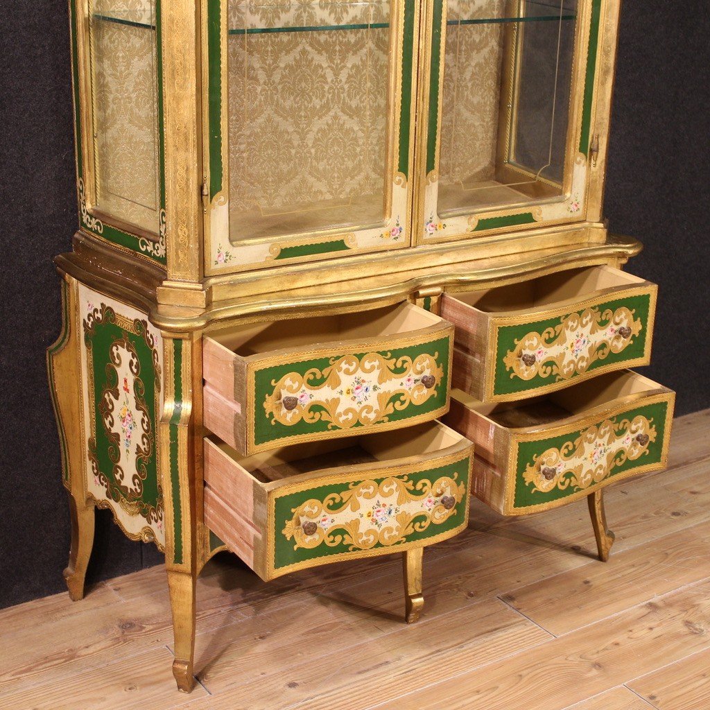 Large 20th Century Florentine Display Cabinet-photo-7