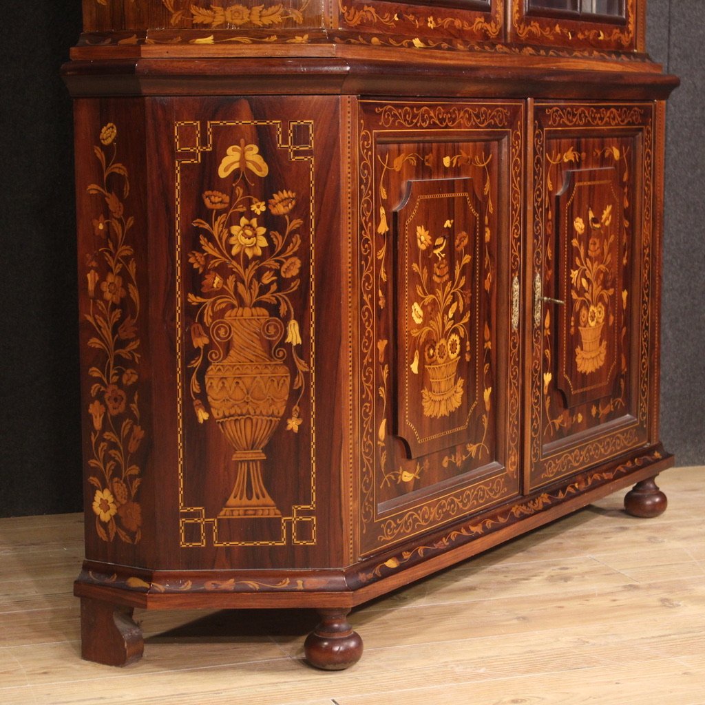 Elegant 20th Century Dutch Inlaid Display Cabinet-photo-3