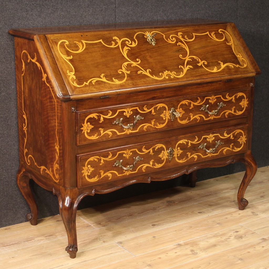 Great Italian Inlaid Bureau From The 20s