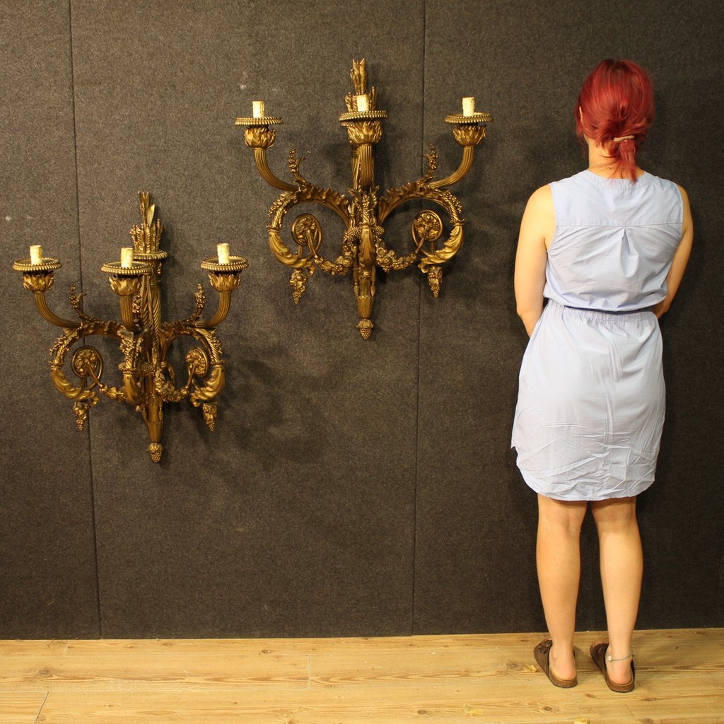 Pair Of French Louis XVI Style Gilded Bronze Wall Lamps-photo-2