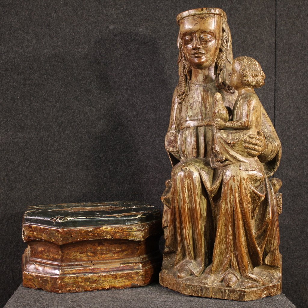 Sculpture antique en bois du 15ème siècle, Vierge à l'Enfant-photo-3