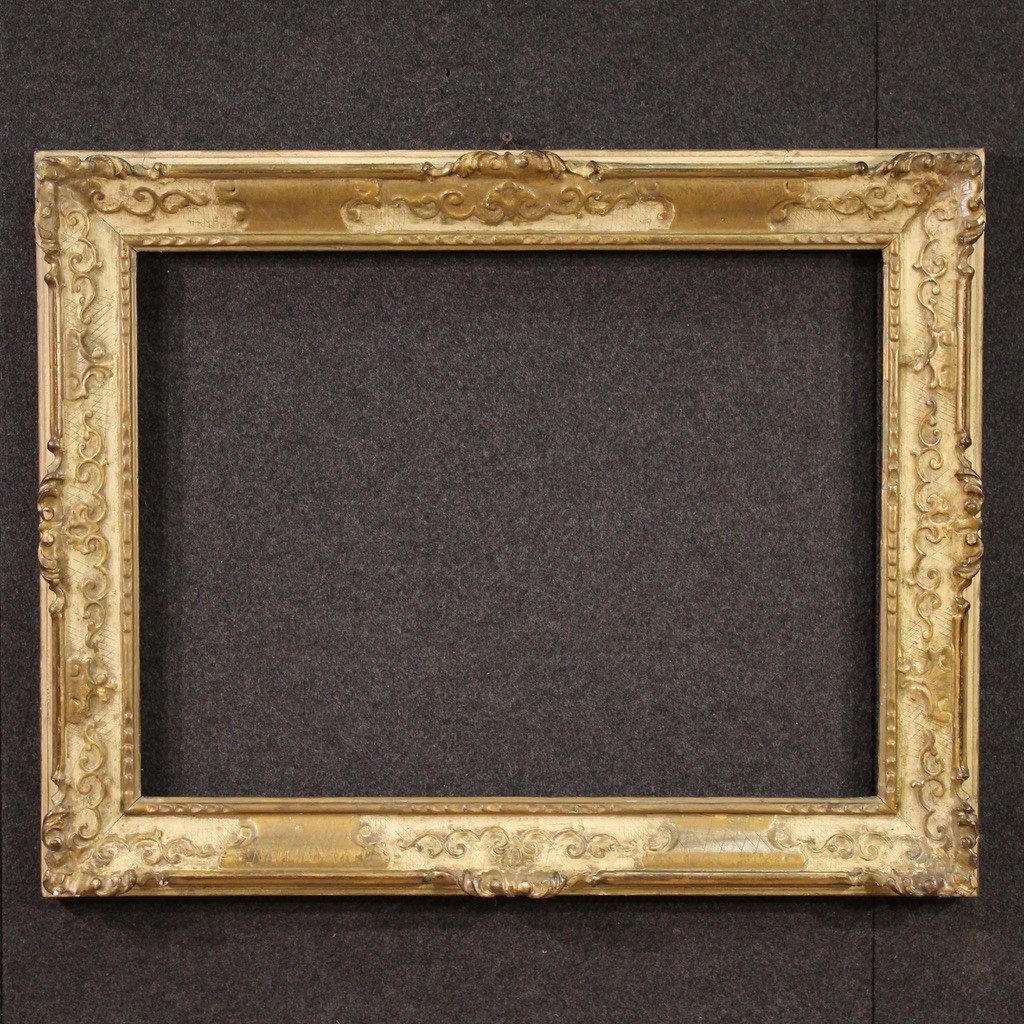 20th Century Italian Lacquered And Gilded Frame