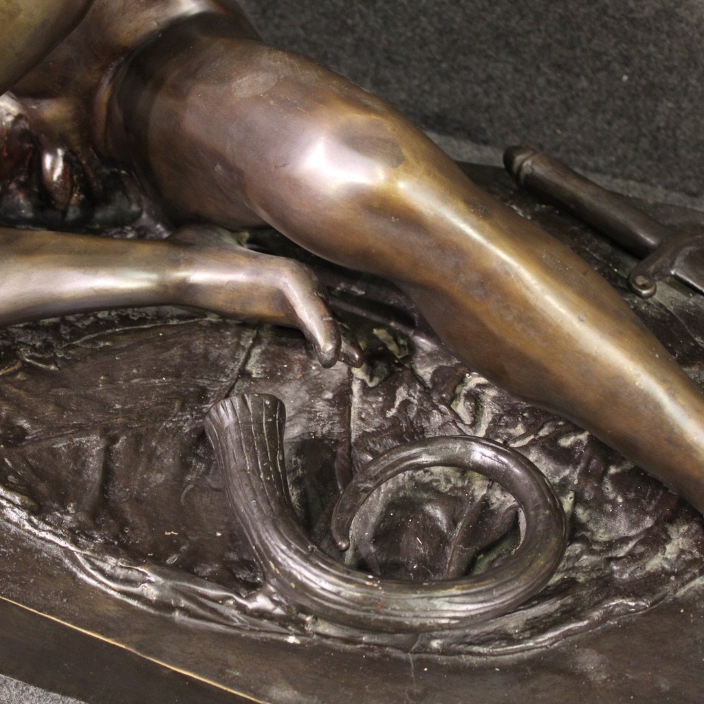 Grande sculpture en bronze du 20ème siècle, Gaulois mourant-photo-7