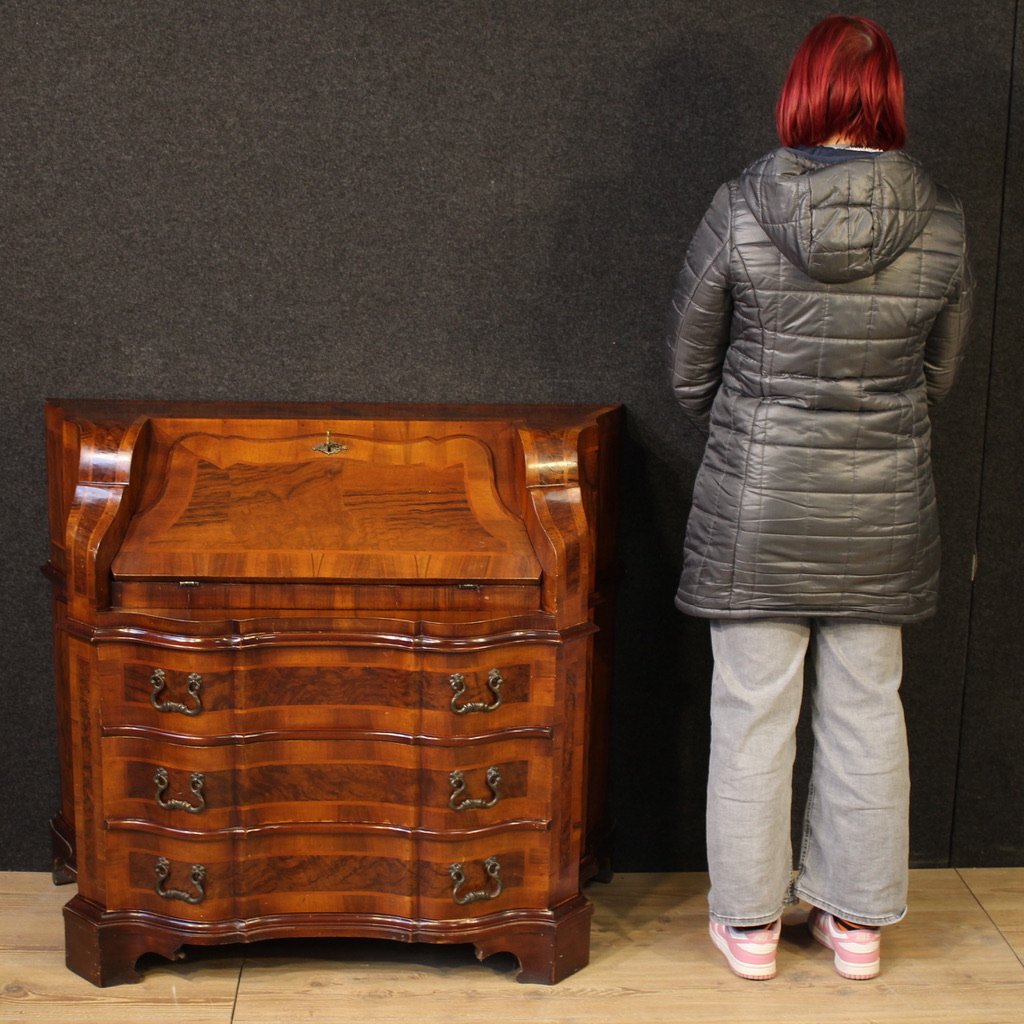 Bureau vénitien en bois de noyer du 20ème siècle-photo-2